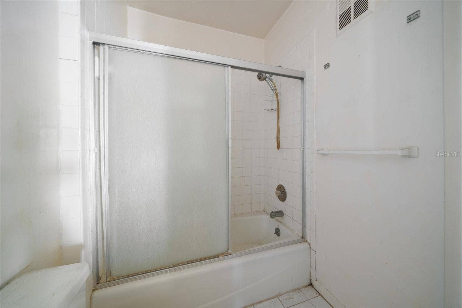 829 E GULF BOULEVARD, #107, Indian Rocks Beach, FL 33785 829 E GULF BOULEVARD, #107, Indian Rocks Beach, FL 33785