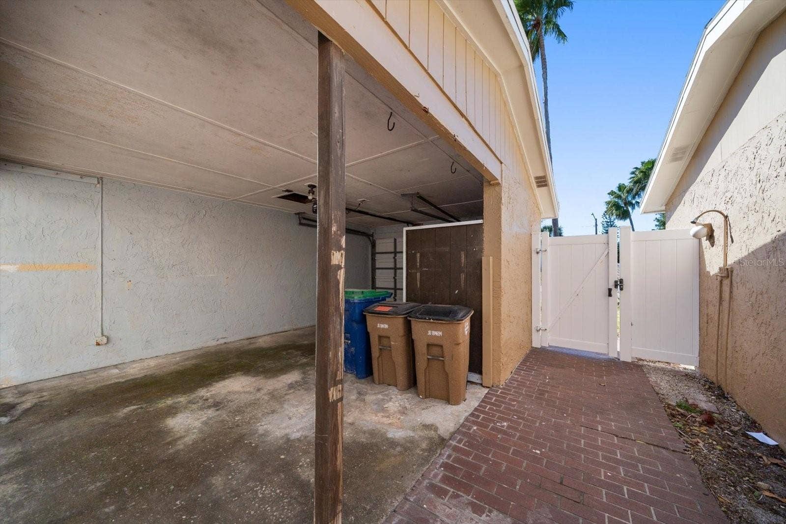 829 E GULF BOULEVARD, #107, Indian Rocks Beach, FL 33785 829 E GULF BOULEVARD, #107, Indian Rocks Beach, FL 33785