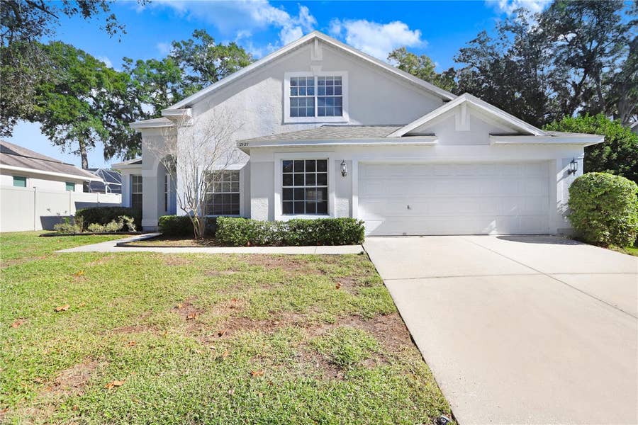 Property photo for 2927 MINUTEMAN LANE, Brandon, FL