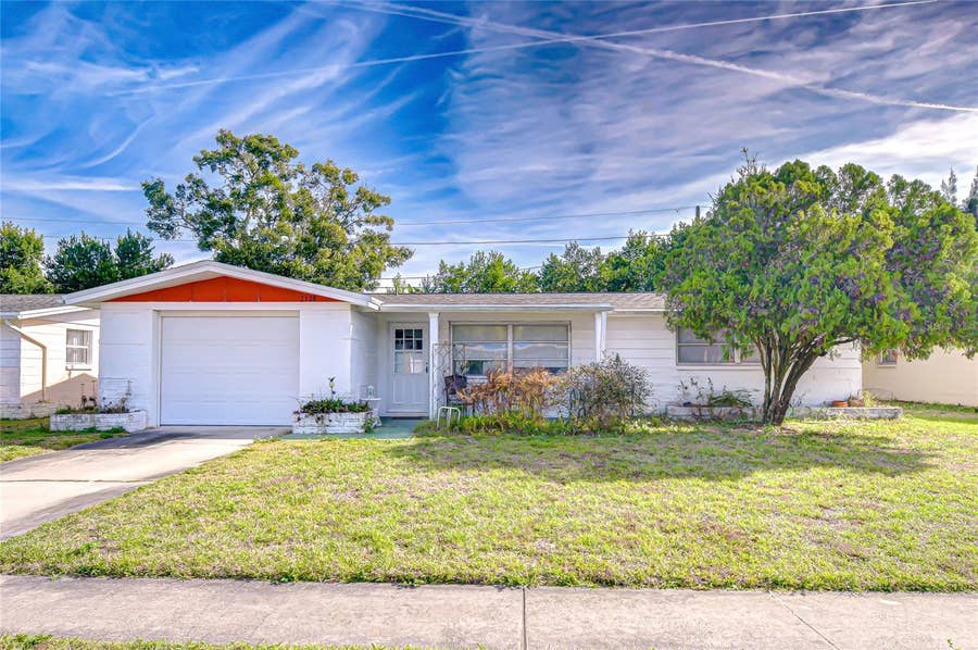 Property photo for 2128 SHANNON DRIVE, Holiday, FL