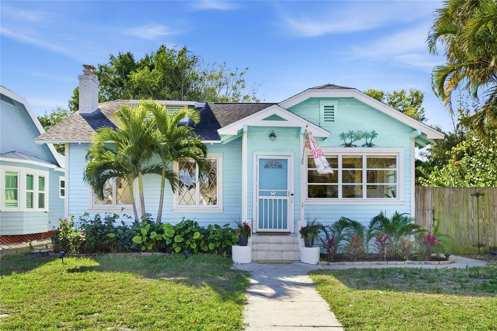 2317 7TH AVENUE W, Bradenton, FL 34205 2317 7TH AVENUE W, Bradenton, FL 34205