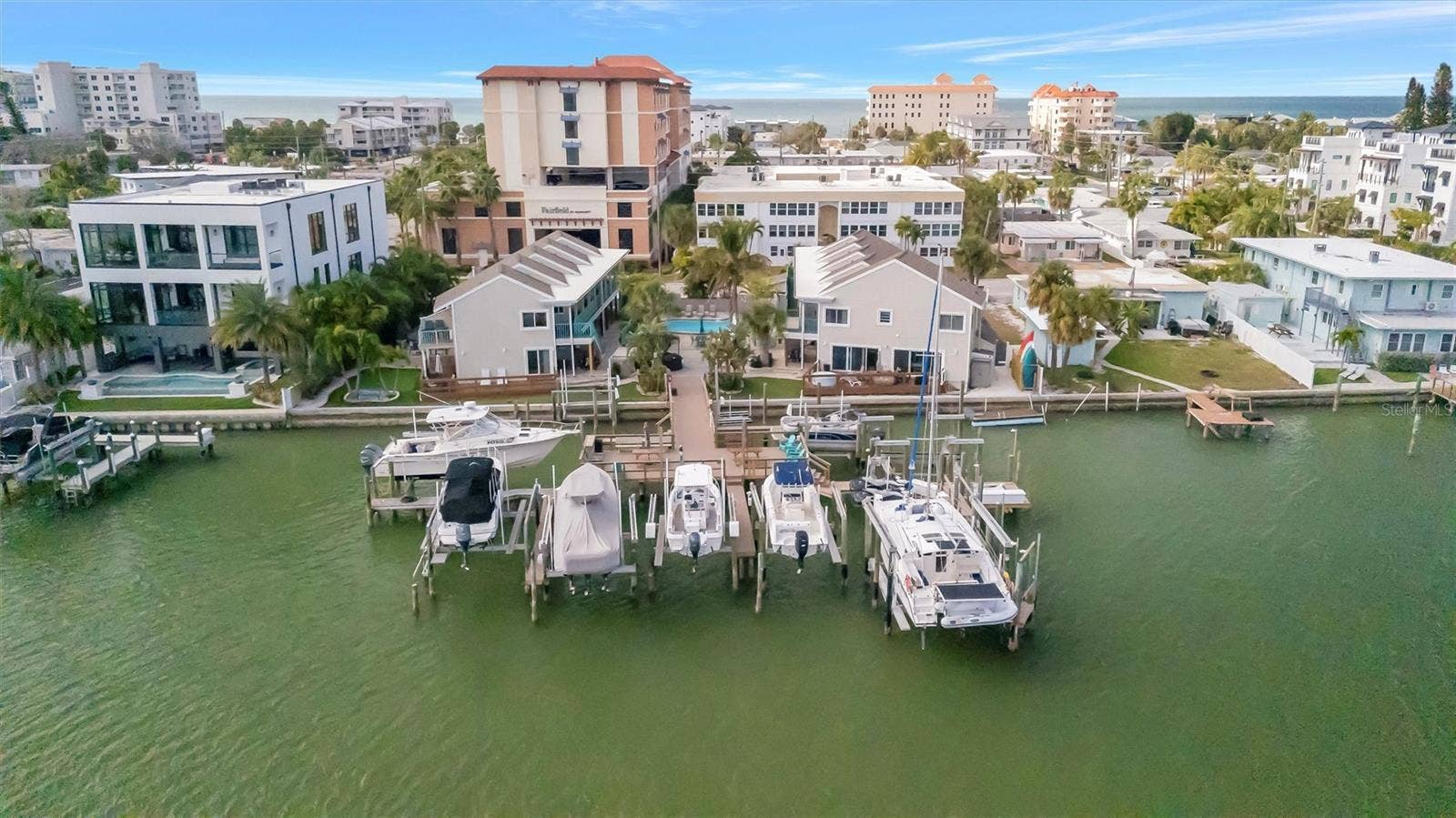 673 BAY ESPLANADE, #204, Clearwater Beach, FL 33767 673 BAY ESPLANADE, #204, Clearwater Beach, FL 33767