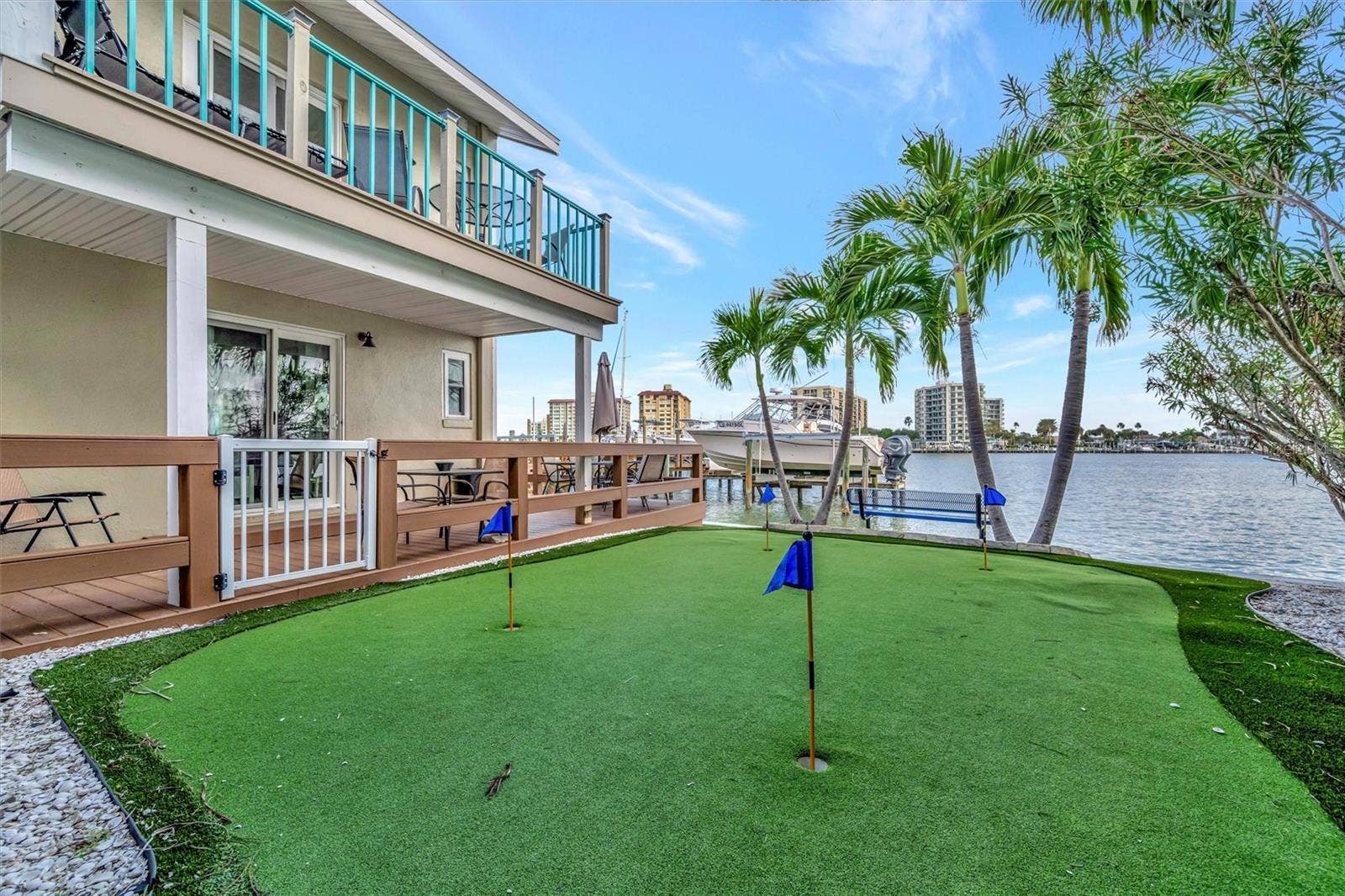 673 BAY ESPLANADE, #204, Clearwater Beach, FL 33767 673 BAY ESPLANADE, #204, Clearwater Beach, FL 33767