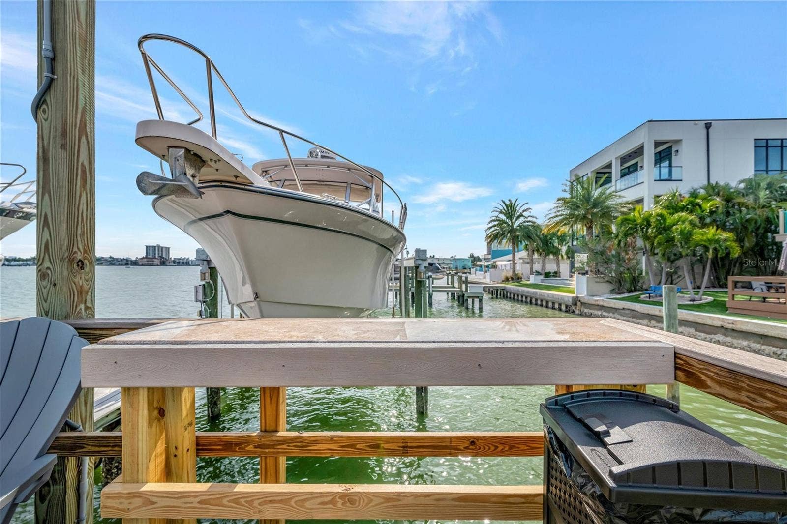 673 BAY ESPLANADE, #204, Clearwater Beach, FL 33767 673 BAY ESPLANADE, #204, Clearwater Beach, FL 33767