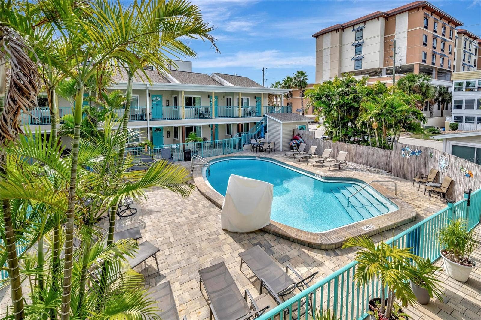 673 BAY ESPLANADE, #204, Clearwater Beach, FL 33767 673 BAY ESPLANADE, #204, Clearwater Beach, FL 33767