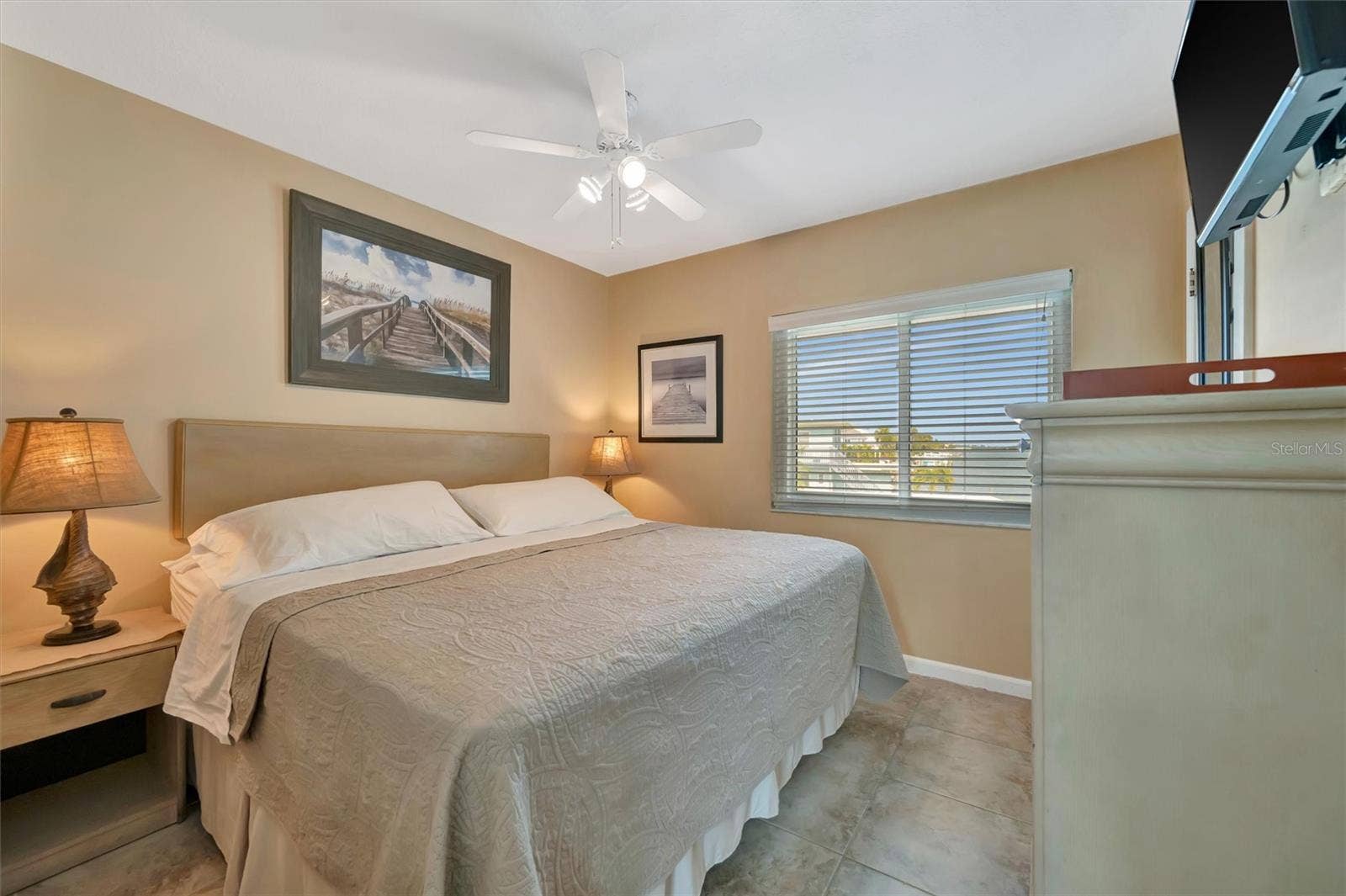 673 BAY ESPLANADE, #204, Clearwater Beach, FL 33767 673 BAY ESPLANADE, #204, Clearwater Beach, FL 33767