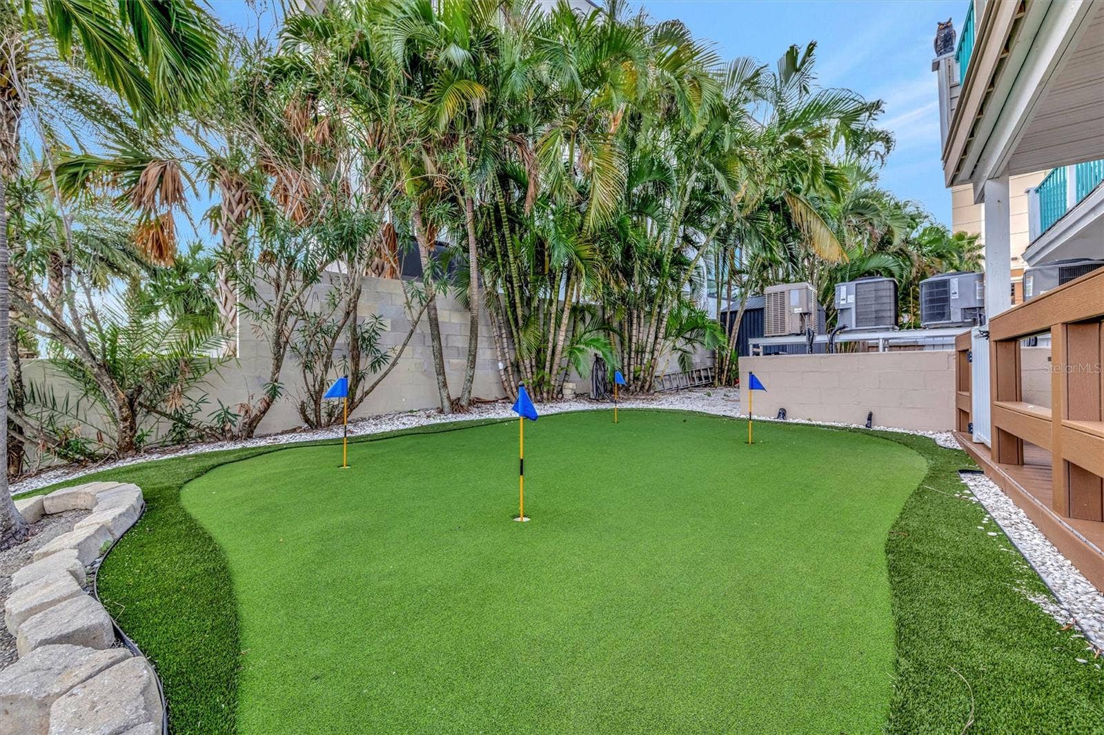 673 BAY ESPLANADE, #204, Clearwater Beach, FL 33767 673 BAY ESPLANADE, #204, Clearwater Beach, FL 33767