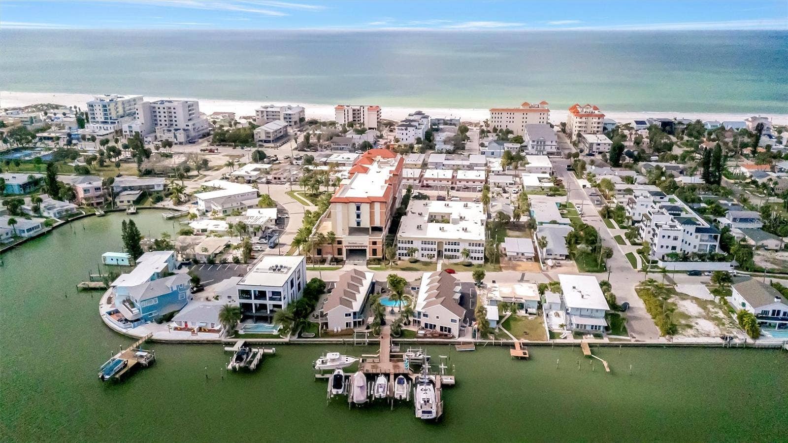 673 BAY ESPLANADE, #204, Clearwater Beach, FL 33767 673 BAY ESPLANADE, #204, Clearwater Beach, FL 33767
