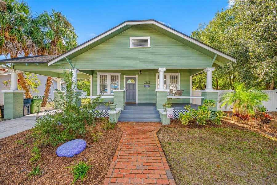 Property photo for 304 W HENRY AVENUE, Tampa, FL