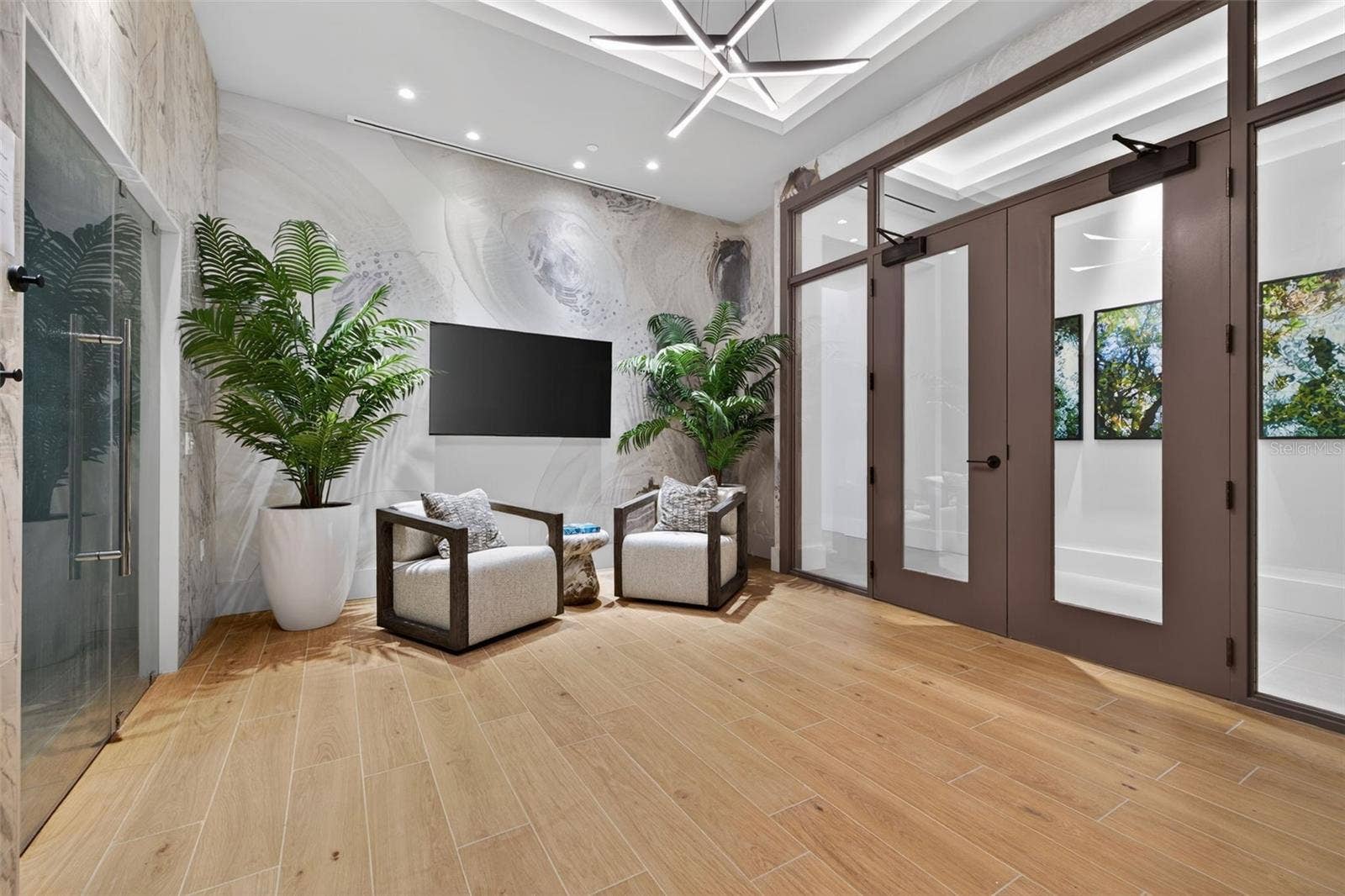 275 1ST AVE S, #2706, St Petersburg, FL 33701 Spa Lounge