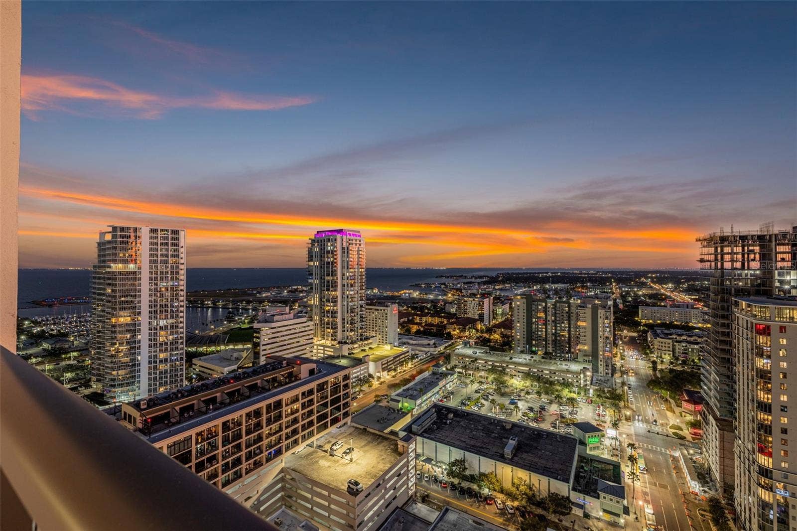 275 1ST AVE S, #2706, St Petersburg, FL 33701 Southern Exposure Sunset