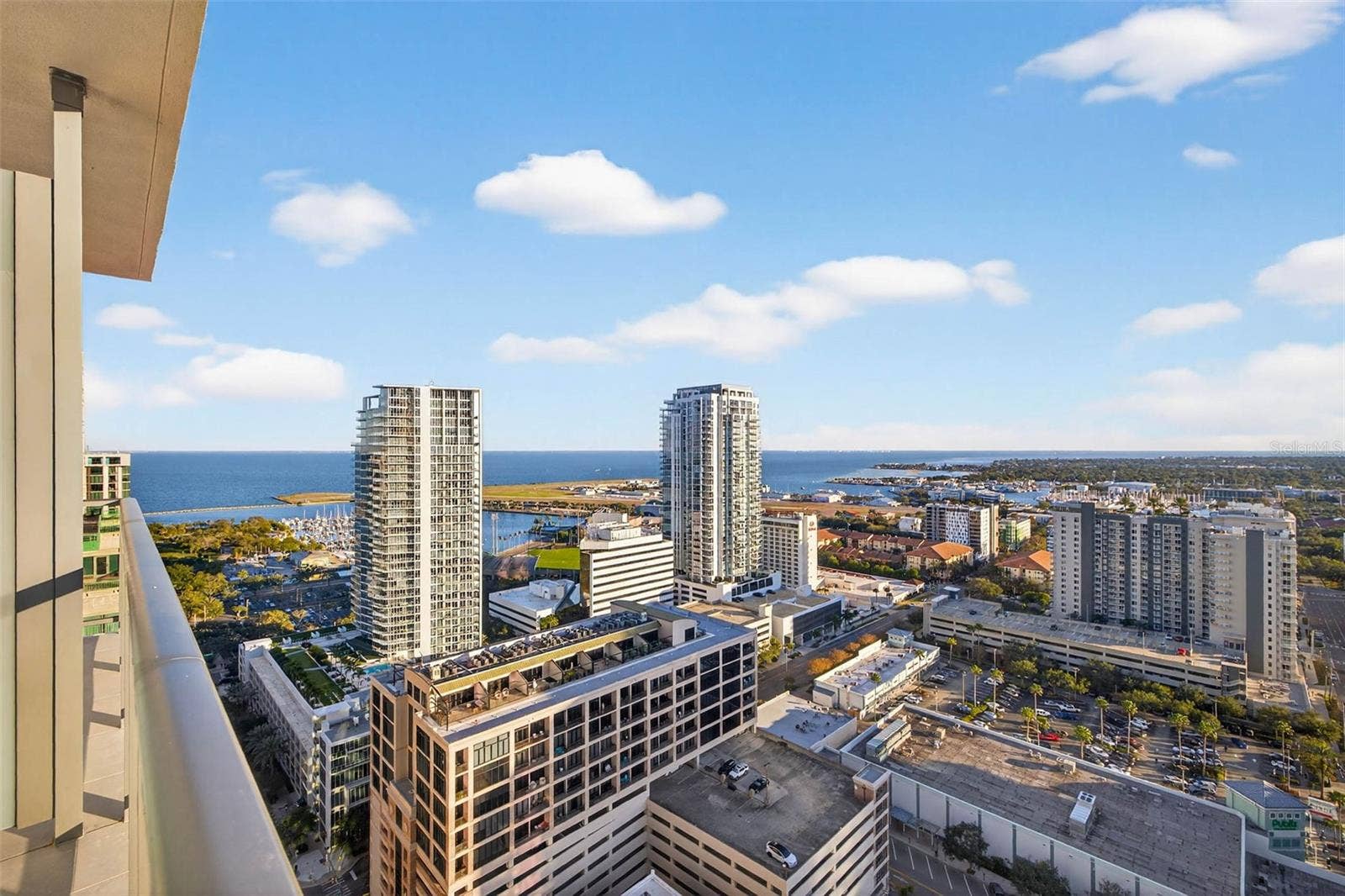 275 1ST AVE S, #2706, St Petersburg, FL 33701 South/East View