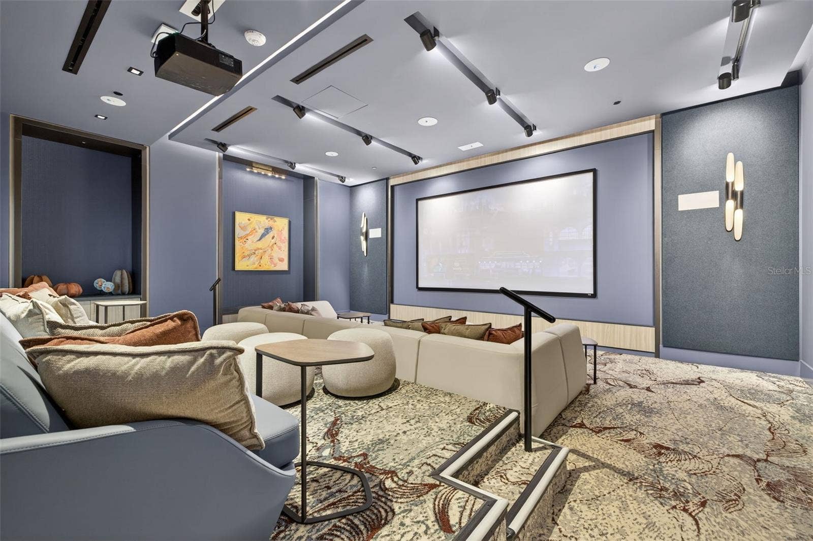 275 1ST AVE S, #2706, St Petersburg, FL 33701 Movie Area