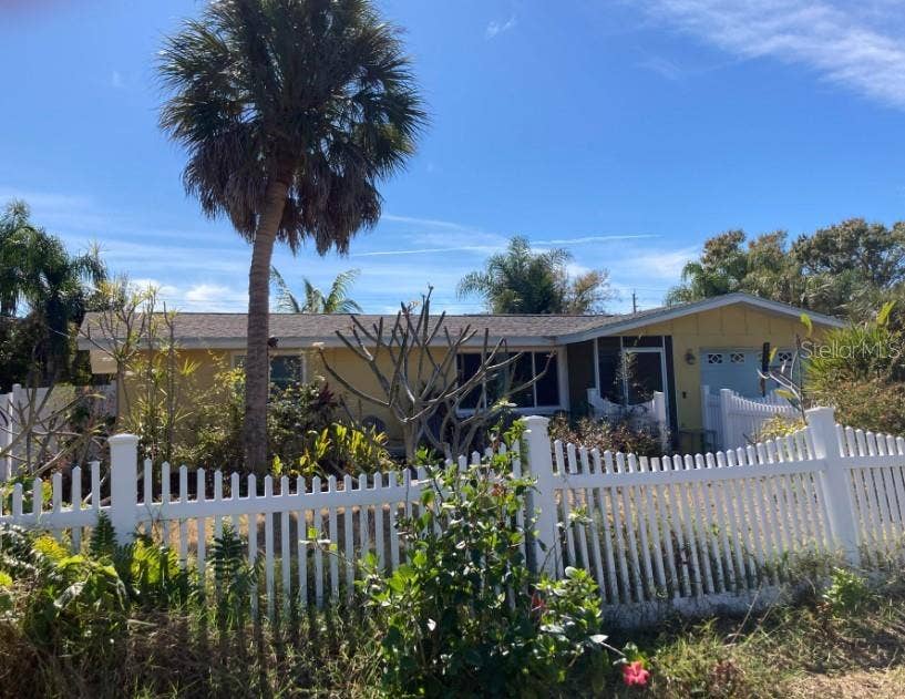 Property photo for 644 TANAGER ROAD, Venice, FL