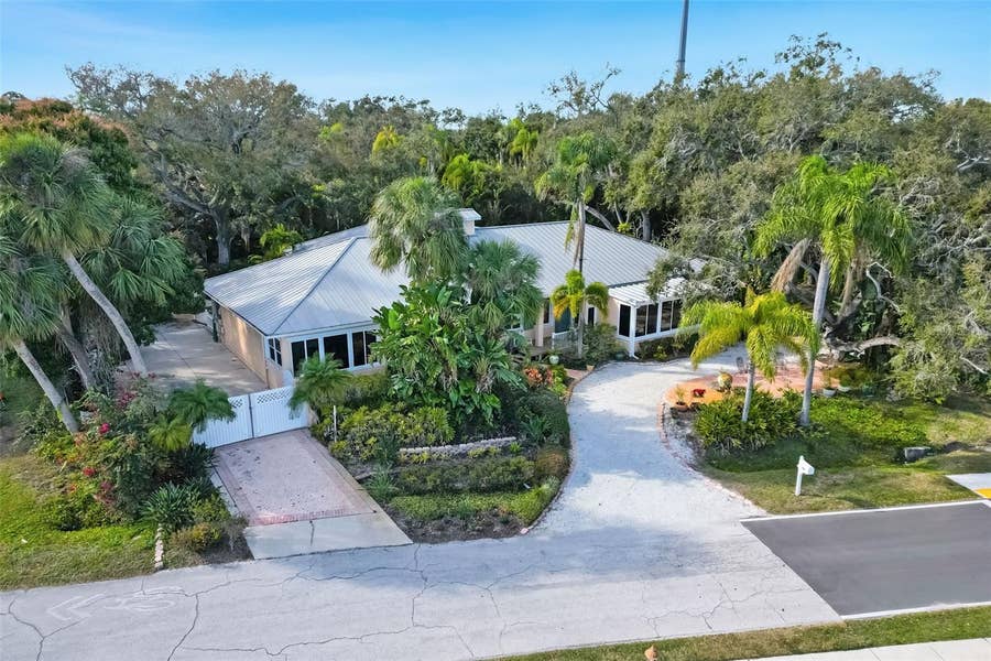 Property photo for 1407 N BAYSHORE DRIVE, Safety Harbor, FL