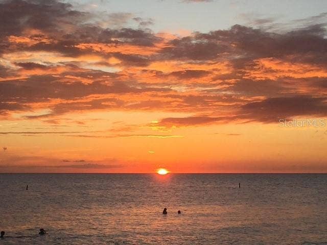 7710 BAYSHORE DRIVE, #2, Treasure Island, FL 33706 7710 BAYSHORE DRIVE, #2, Treasure Island, FL 33706