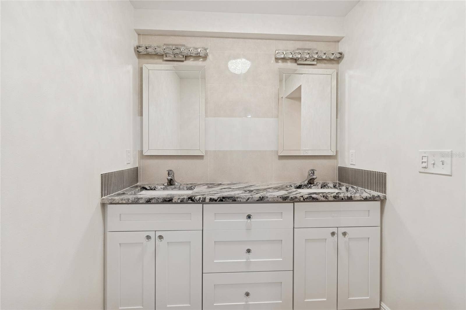 9628 DAVIS ROAD, Tampa, FL 33637 Dual Sinks/Stone Counter Top