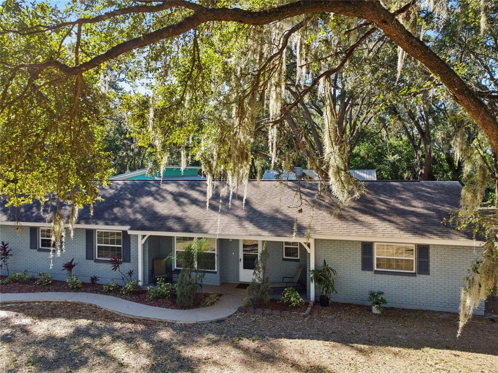 9628 DAVIS ROAD, Tampa, FL 33637 Main House