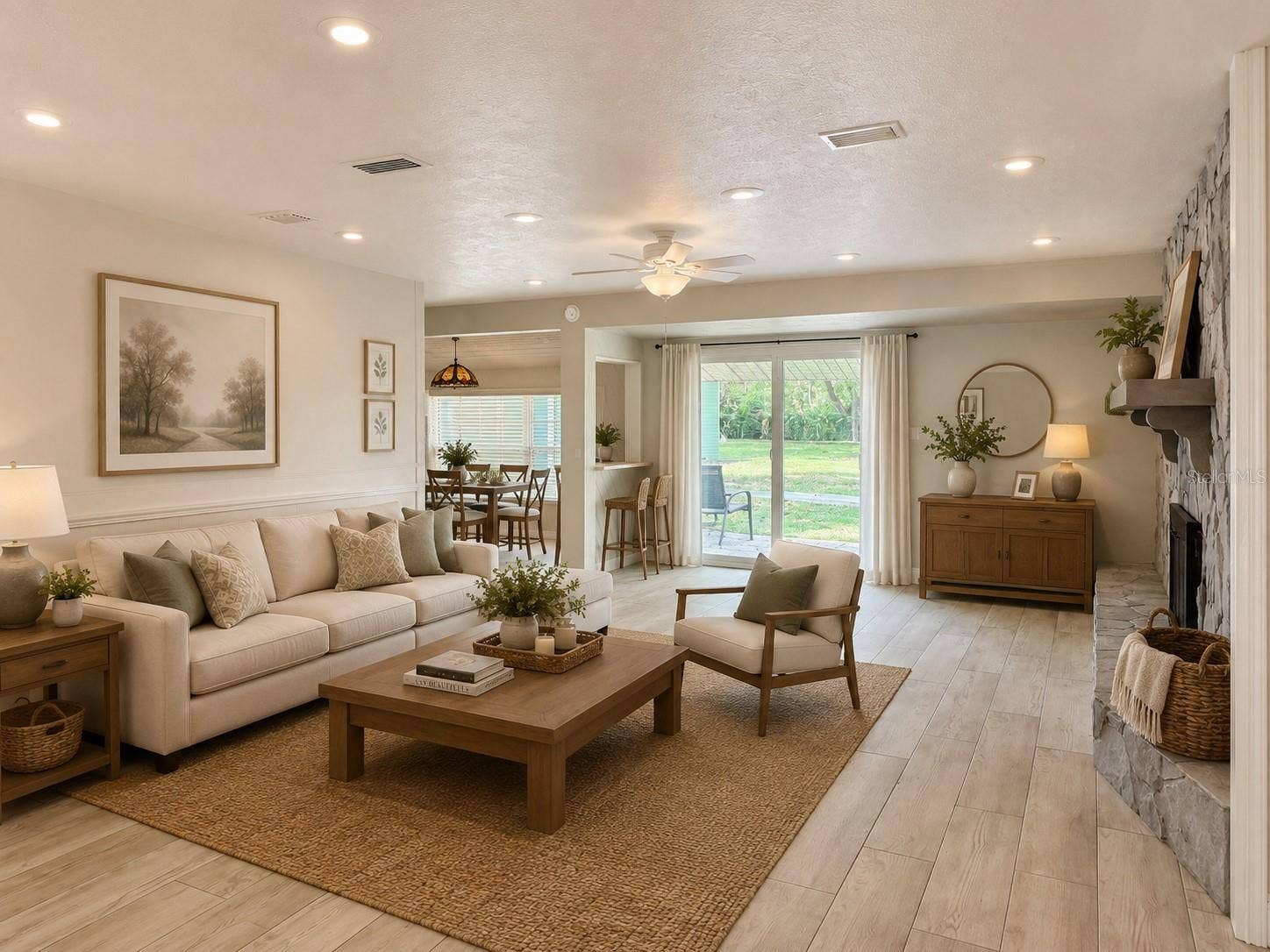 9628 DAVIS ROAD, Tampa, FL 33637 Living Room