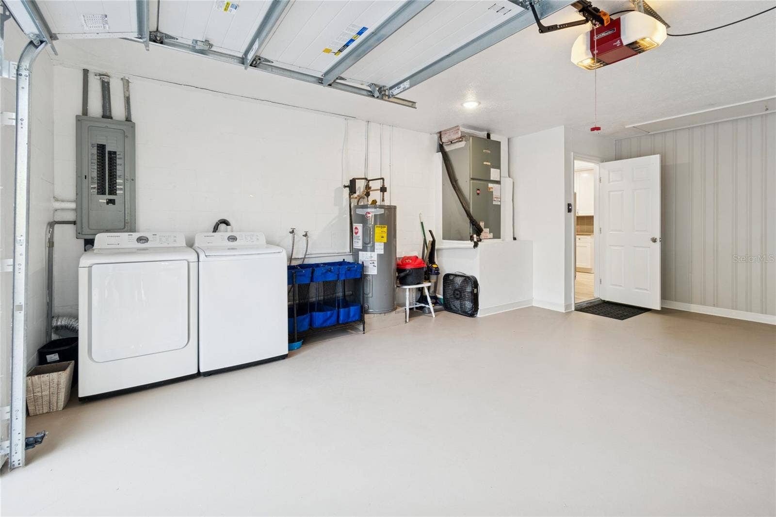 9628 DAVIS ROAD, Tampa, FL 33637 Garage with Laundry Washer/Dryer Included