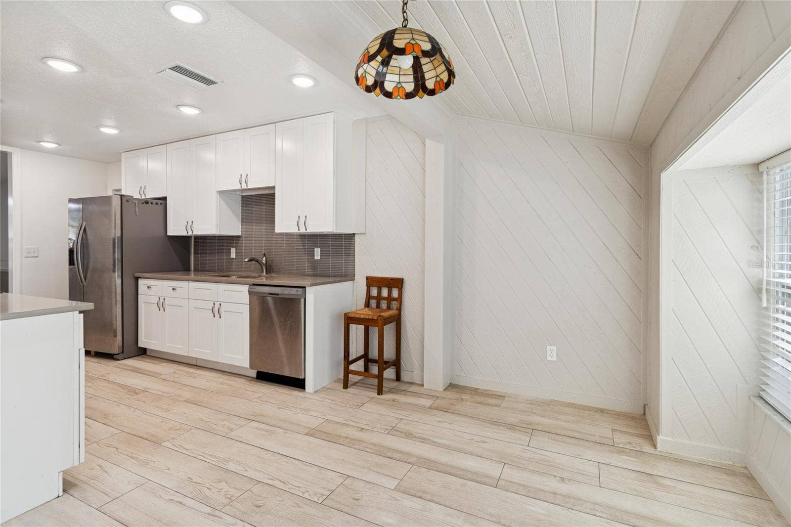 9628 DAVIS ROAD, Tampa, FL 33637 9628 DAVIS ROAD, Tampa, FL 33637