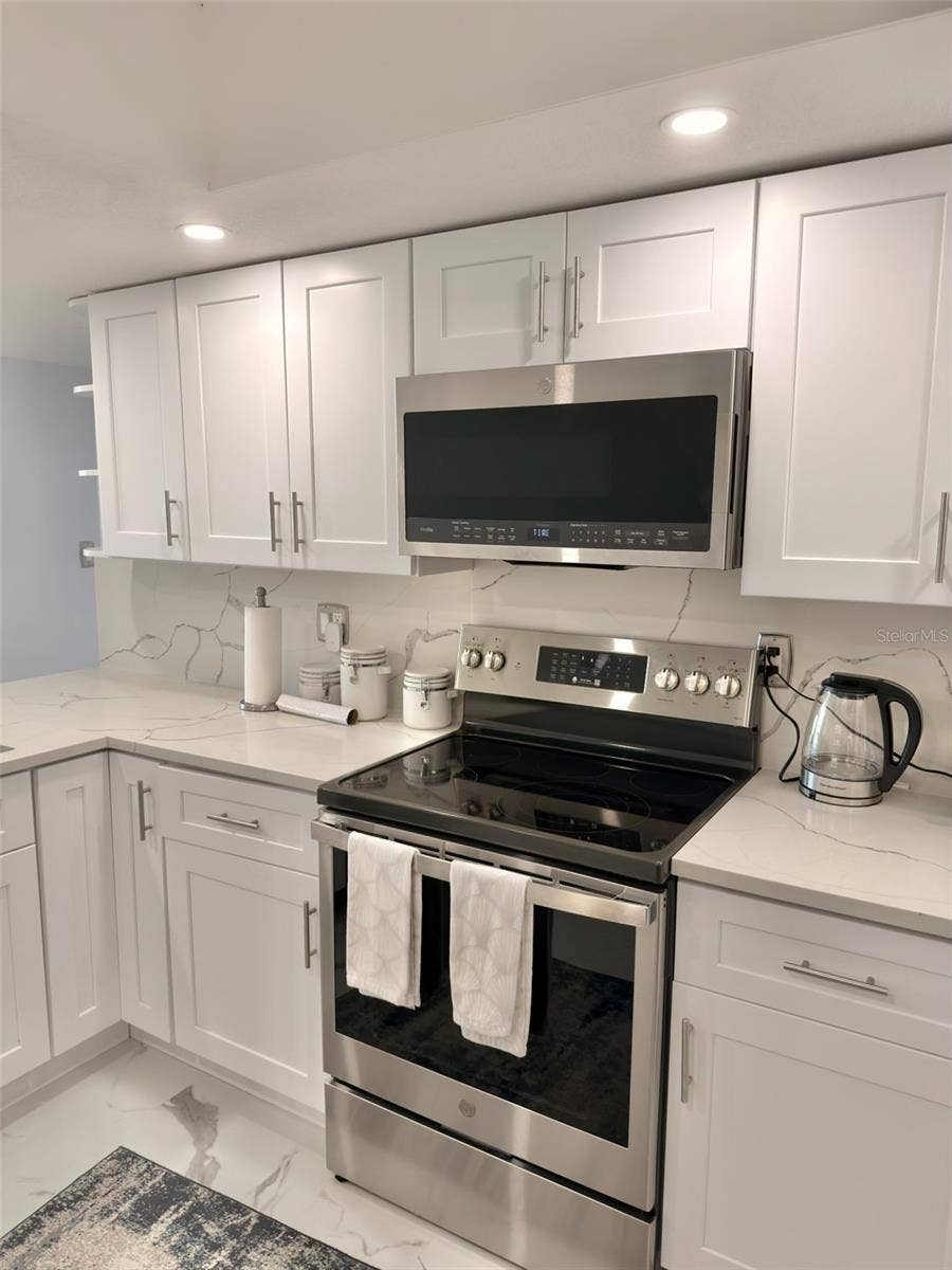 1380 GULF BOULEVARD, #805, Clearwater, FL 33767 1380 GULF BOULEVARD, #805, Clearwater, FL 33767