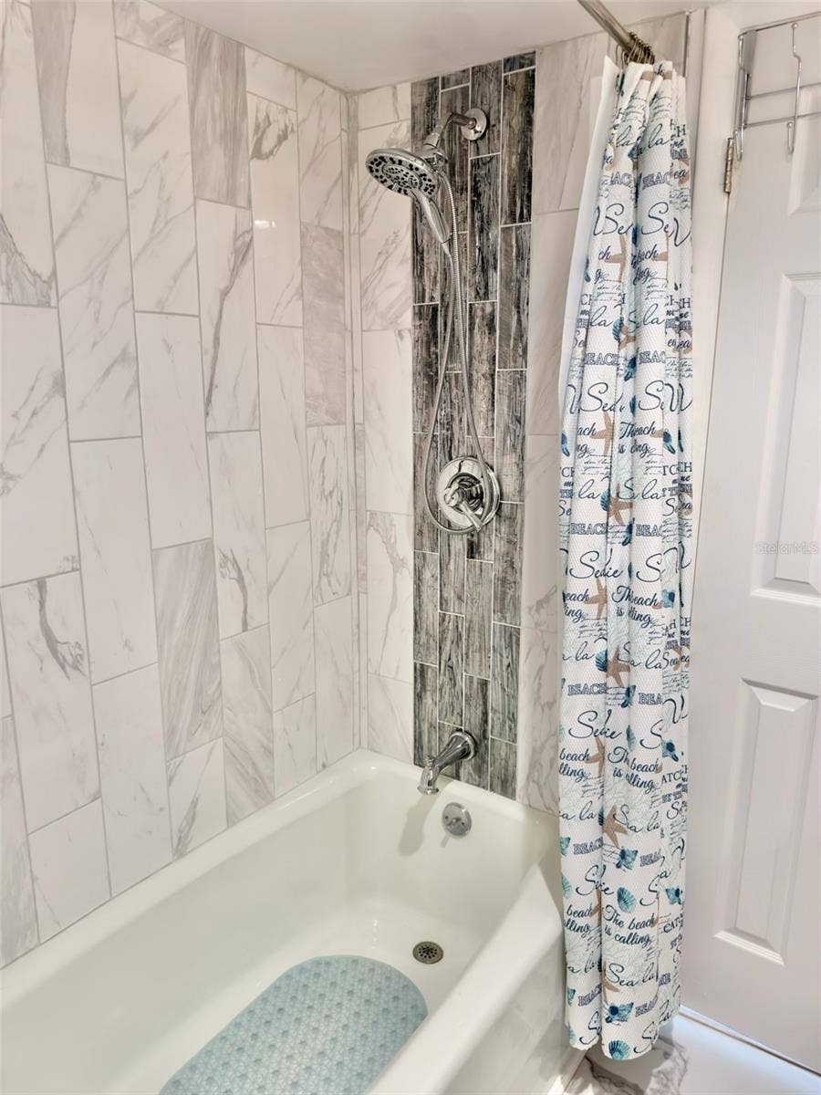 1380 GULF BOULEVARD, #805, Clearwater, FL 33767 1380 GULF BOULEVARD, #805, Clearwater, FL 33767