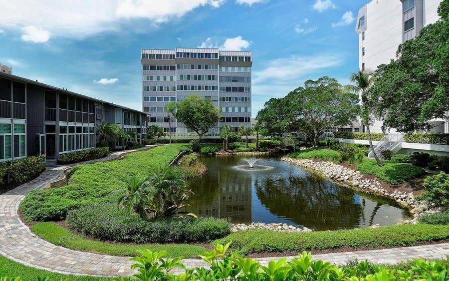Property photo for 1125 W PEPPERTREE DRIVE, #102, Sarasota, FL
