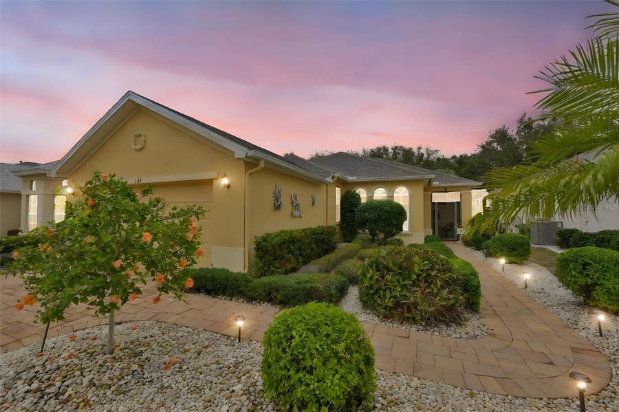 Property photo for 1118 EMERALD DUNES DRIVE, Sun City Center, FL