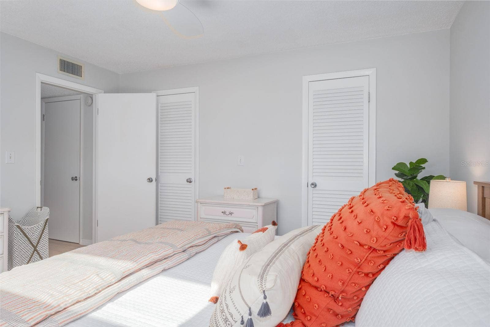 7151 SUNSET WAY, #10, St Pete Beach, FL 33706 7151 SUNSET WAY, #10, St Pete Beach, FL 33706
