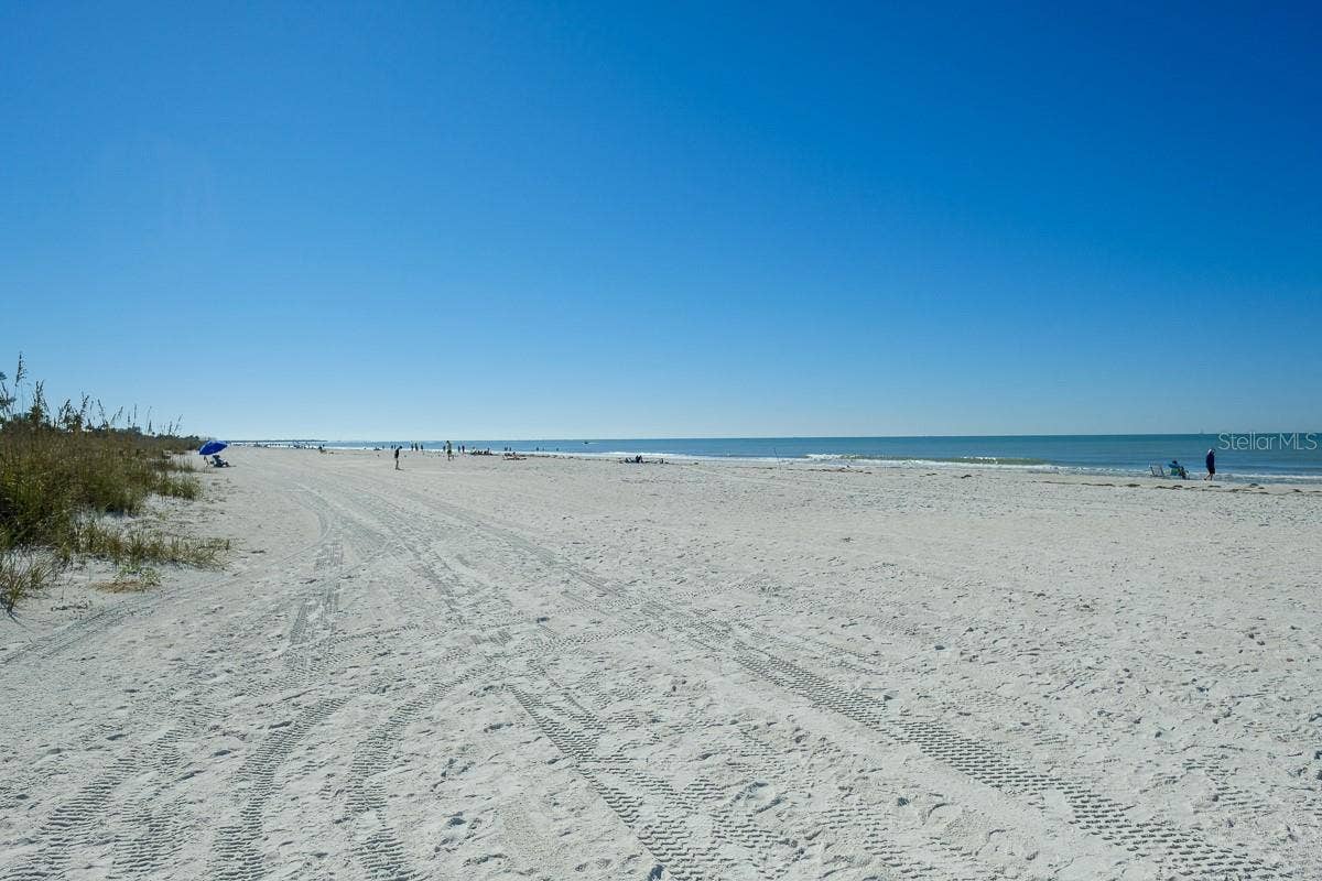 7151 SUNSET WAY, #10, St Pete Beach, FL 33706 7151 SUNSET WAY, #10, St Pete Beach, FL 33706