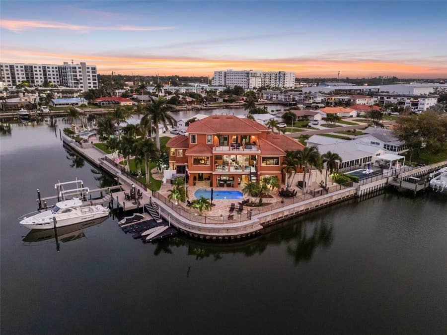 Property photo for 4401 38TH STREET S, St Petersburg, FL