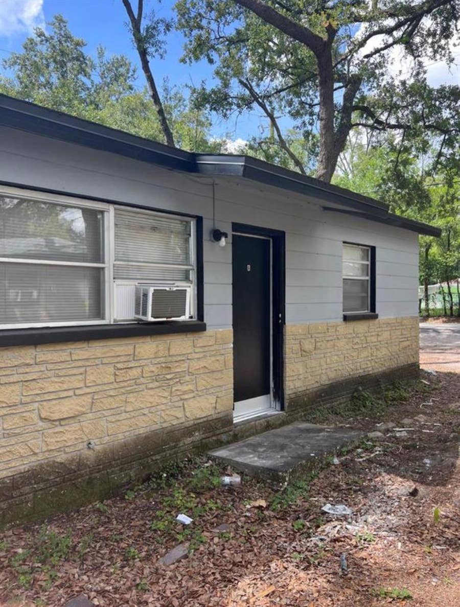 Property photo for 1601 E MARKS DRIVE, Tampa, FL