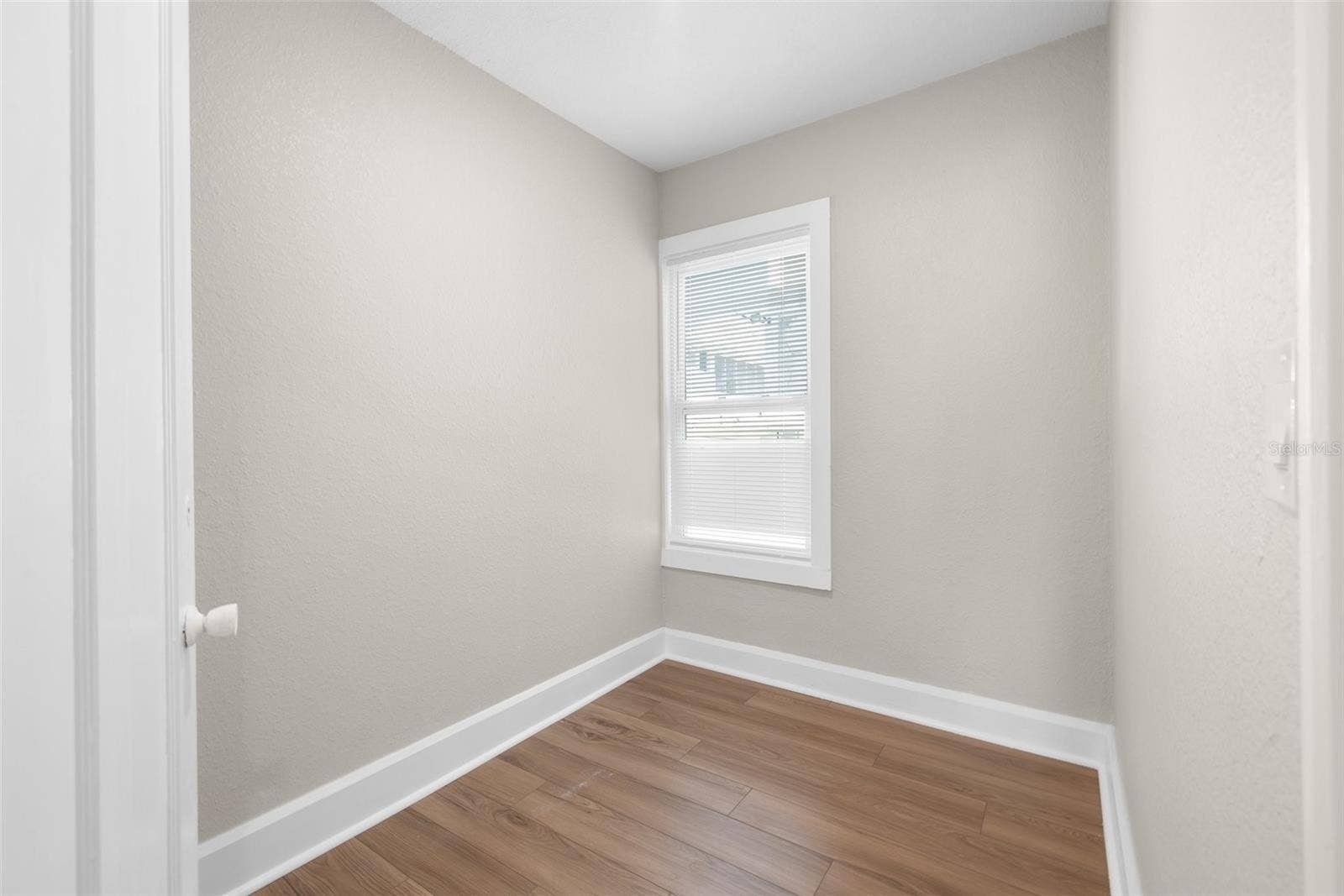 781 31ST AVENUE N, St Petersburg, FL 33704 781 31ST AVENUE N, St Petersburg, FL 33704