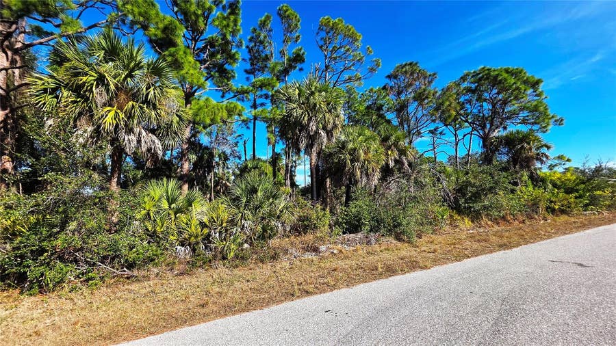 Property photo for 17492 WACO AVENUE, Port Charlotte, FL
