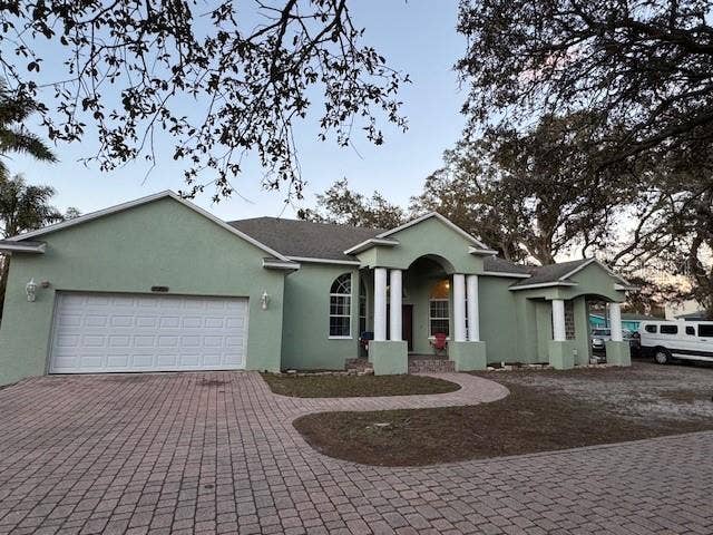 Property photo for 12140 MURRAY AVENUE, Largo, FL