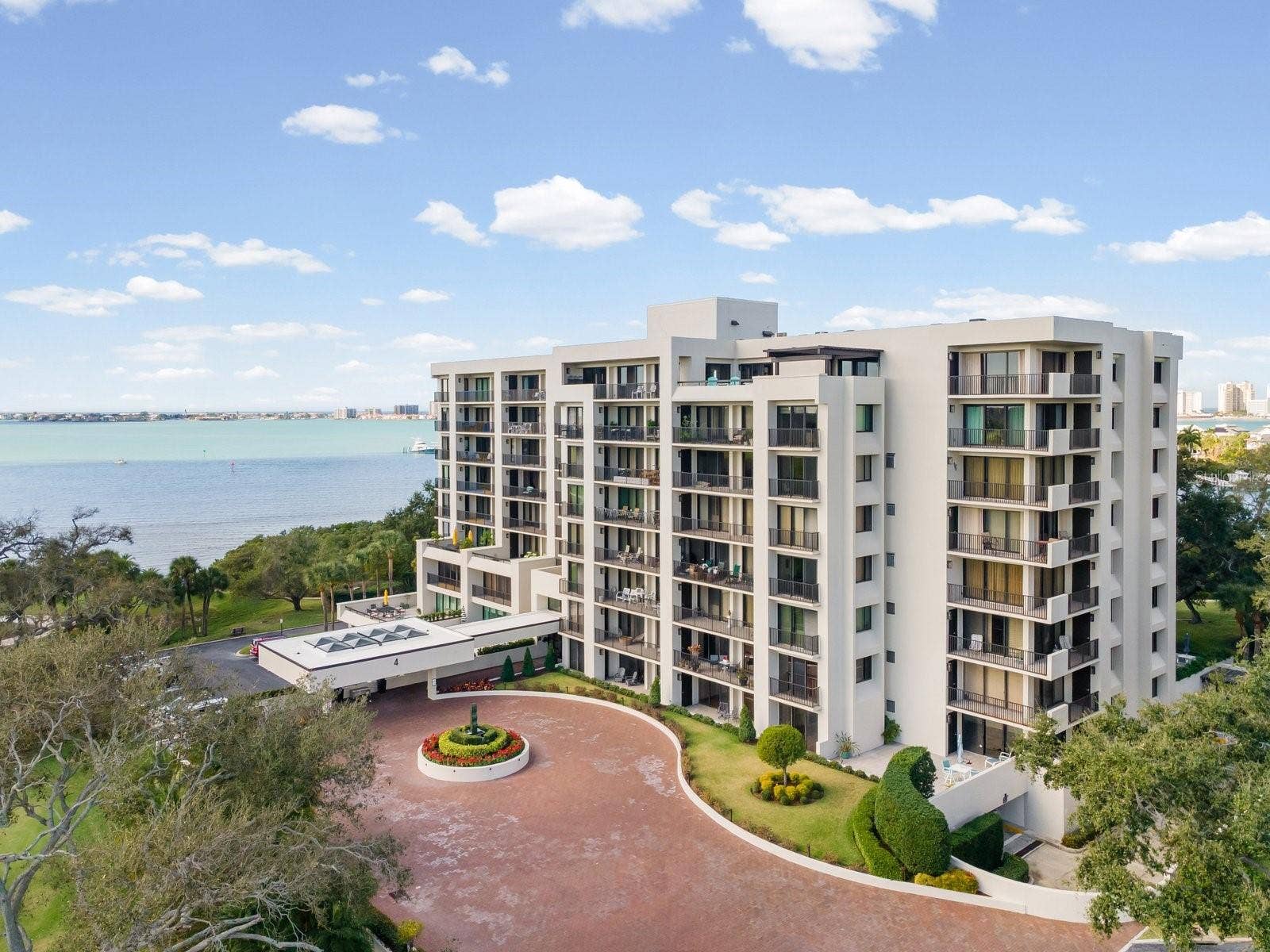 4 BELLEVIEW BOULEVARD, #804, Belleair, FL 33756 4 BELLEVIEW BOULEVARD, #804, Belleair, FL 33756