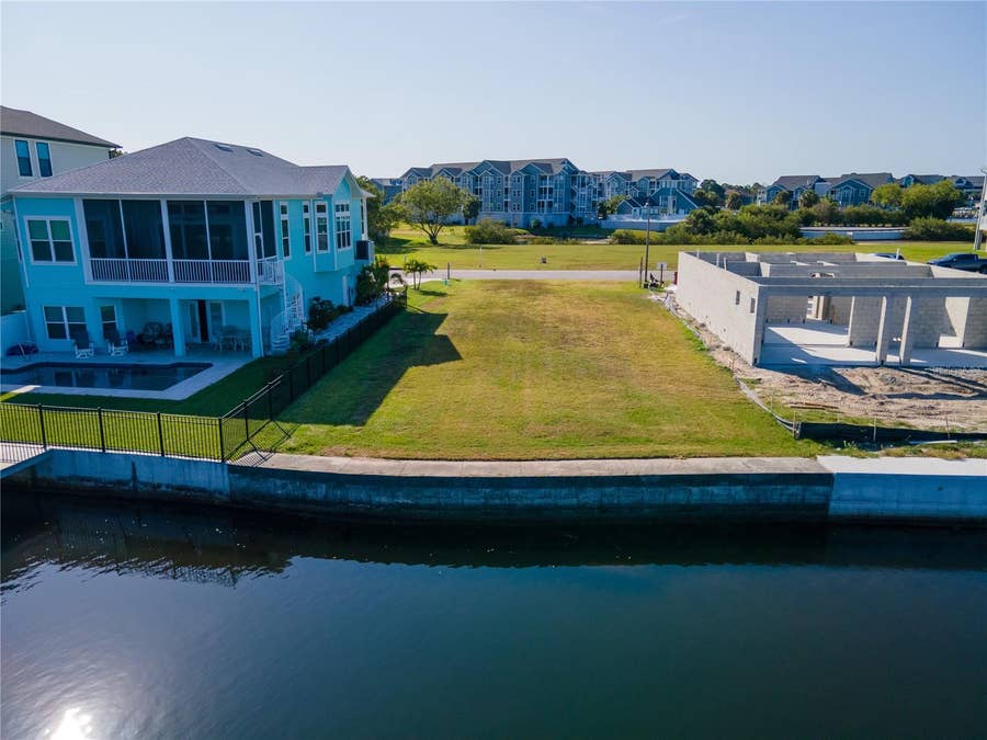 Property photo for Lot 7 ELISABETHAN LANE, New Port Richey, FL