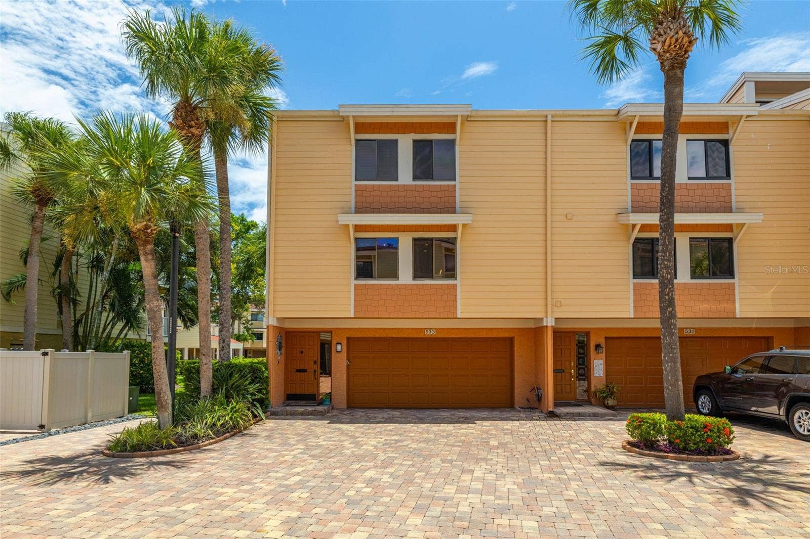 533 SANDY HOOK ROAD, Treasure Island, FL 33706