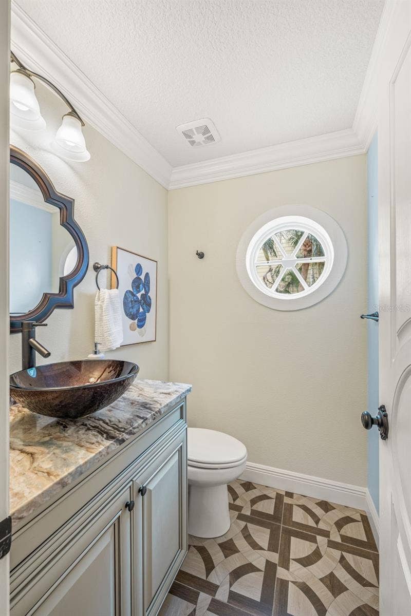 533 SANDY HOOK ROAD, Treasure Island, FL 33706