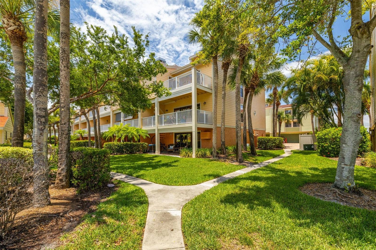 533 SANDY HOOK ROAD, Treasure Island, FL 33706