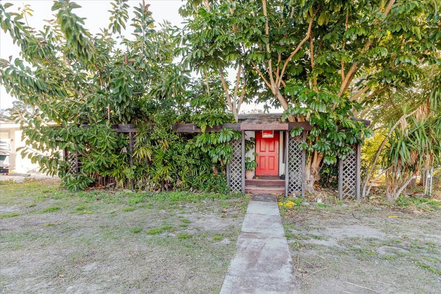 Property photo for 1604 OMAHA STREET, Palm Harbor, FL