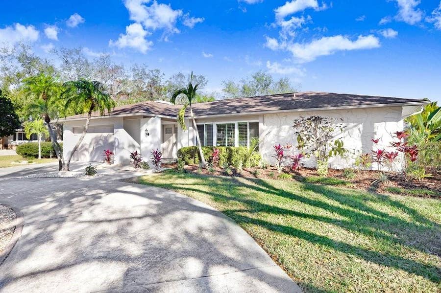 Property photo for 3039 SANDPIPER COURT, Clearwater, FL
