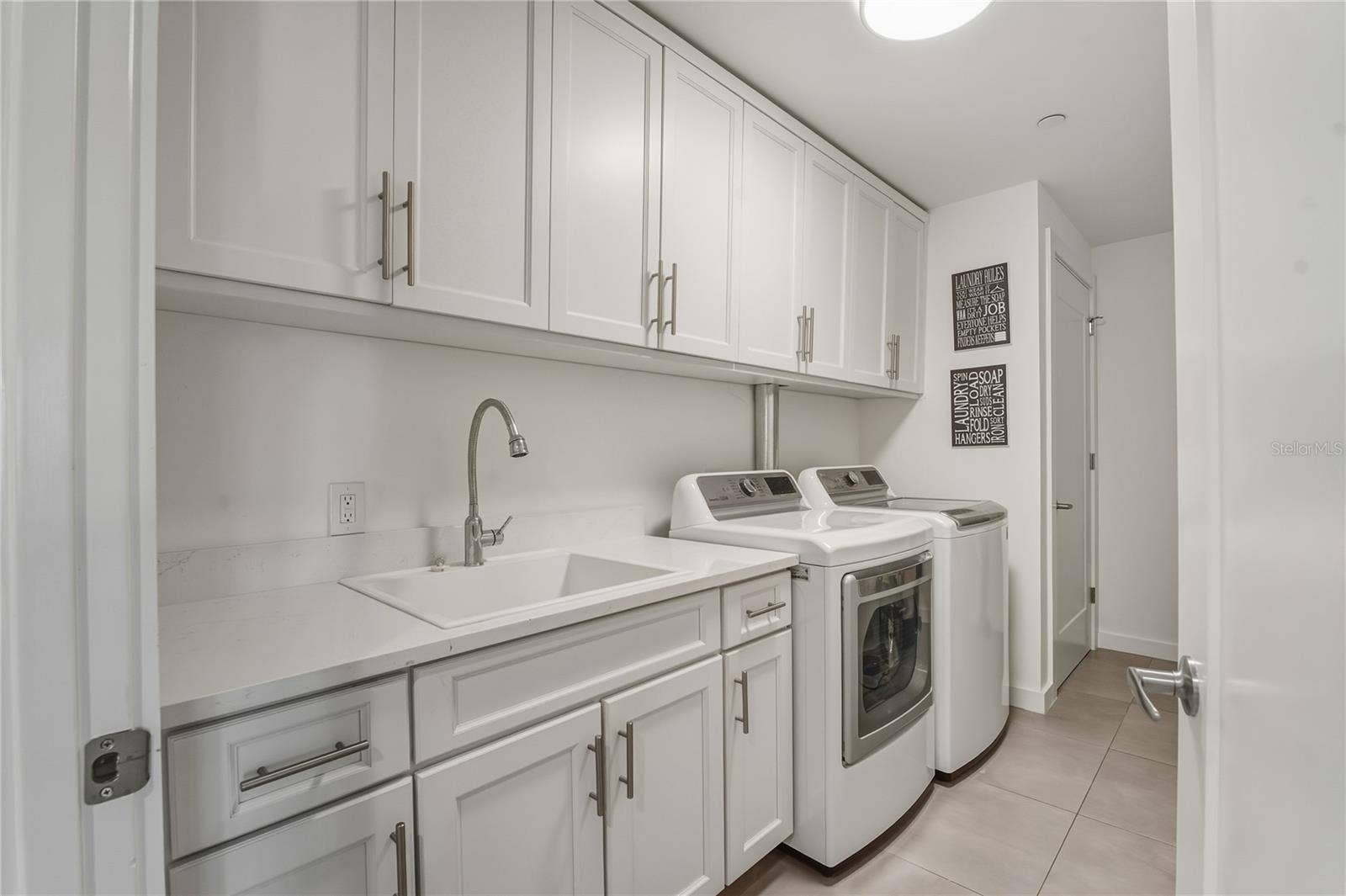 920 N OSCEOLA AVENUE, #307, Clearwater, FL 33755