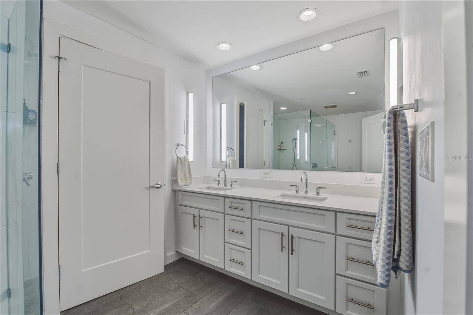 920 N OSCEOLA AVENUE, #307, Clearwater, FL 33755