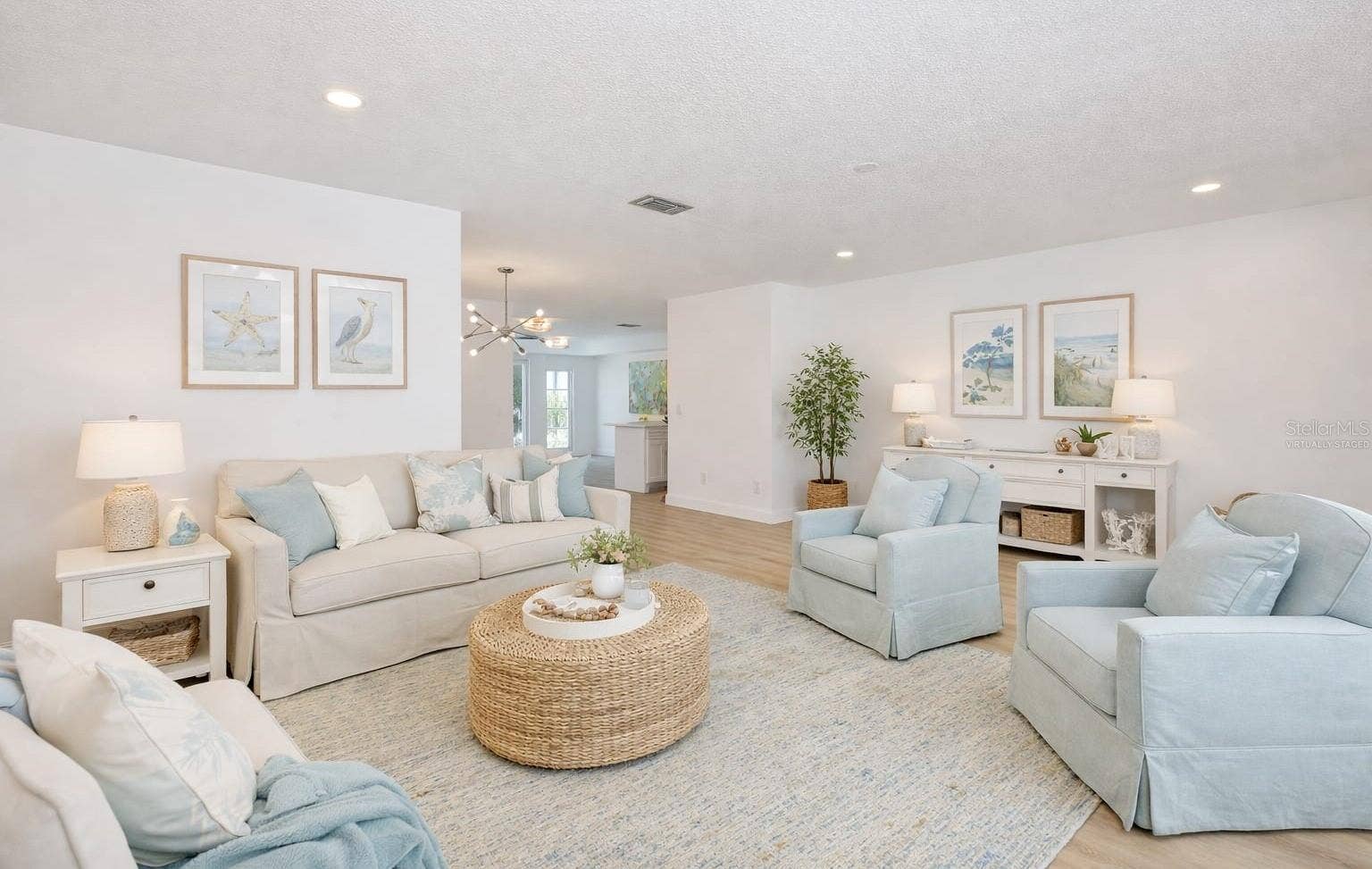 325 GREEN MANOR DRIVE, Sun City Center, FL 33573 virtually staged