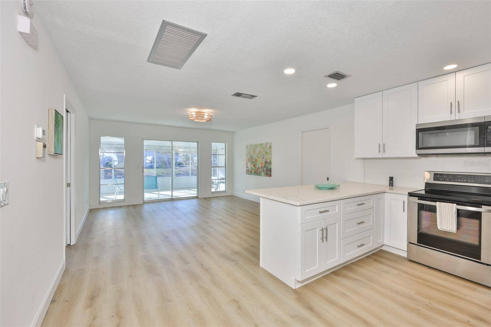 325 GREEN MANOR DRIVE, Sun City Center, FL 33573 325 GREEN MANOR DRIVE, Sun City Center, FL 33573
