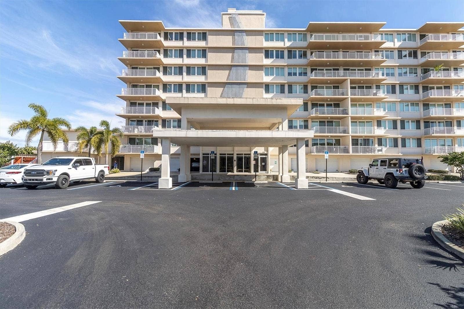 223 ISLAND WAY, #4A, Clearwater, FL 33767 223 ISLAND WAY, #4A, Clearwater, FL 33767