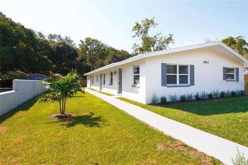 Property photo for 2824 MEADOW VIEW AVENUE, Largo, FL