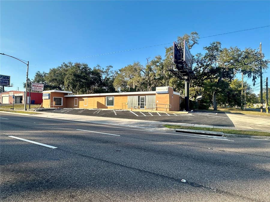 Property photo for 550 E BAY DRIVE, Largo, FL